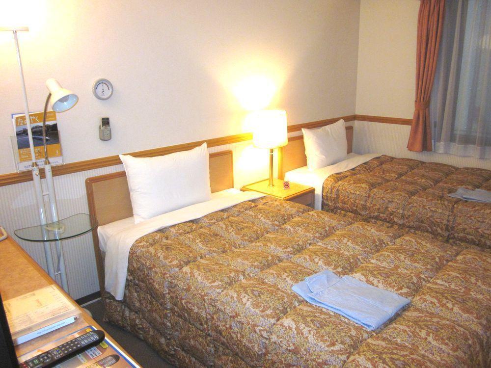 Toyoko Inn Hakata-Guchi Ekimae Fukuoka  Zimmer foto